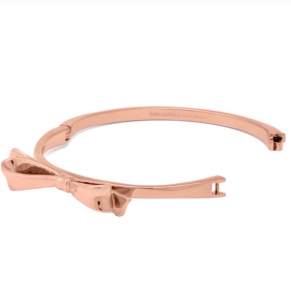 KATE SPADE • Rose Gold Love Notes Bangle Bracelet - Picture 3 of 5